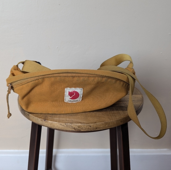 Fjallraven Ulvo Hip Pack Medium | Jenson USA - View #5